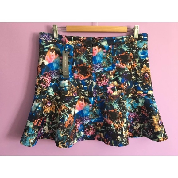 W118 by Walter Baker Dee Printed Skirt Size LARGE - Picture 4 of 12